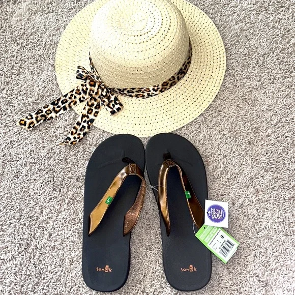 NWT😊SANUK Yoga Mat Comfort WANDER METALLIC Bronze FLIP FLOPS🩴Size 9 1017880 BRZ - Picture 1 of 11